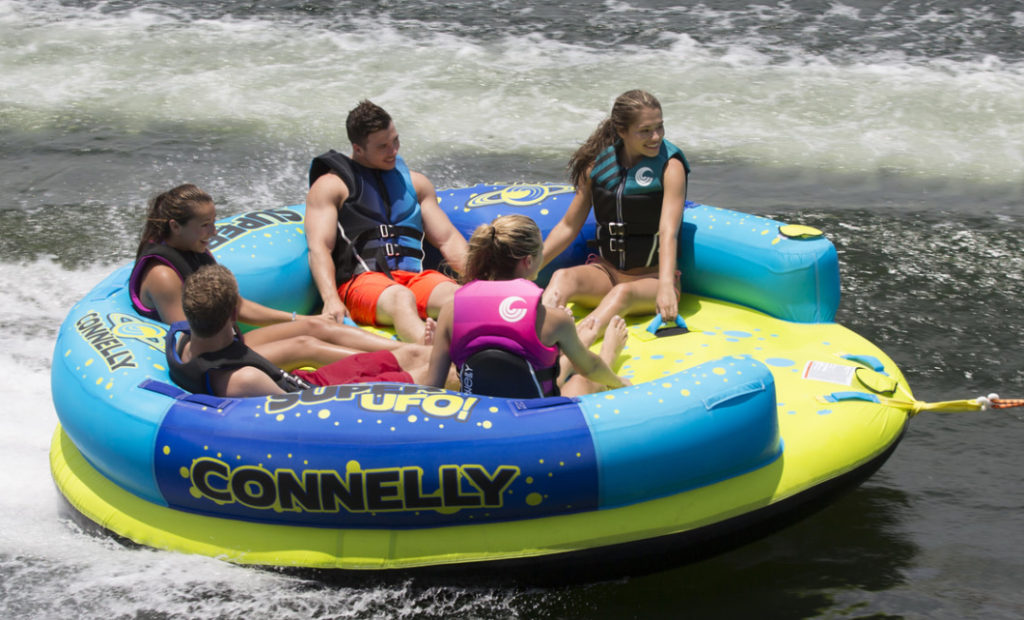 Features of Connelly 3 Person Super UFO Tube Towable